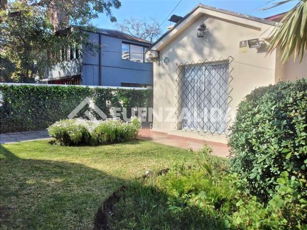 Venta, Bungolow 197/620 m2, La Reina, sector Troncos Viejos