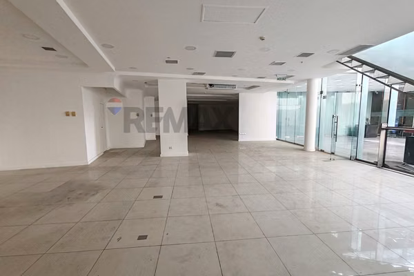 Local comercial–av. apoquindo,las condes