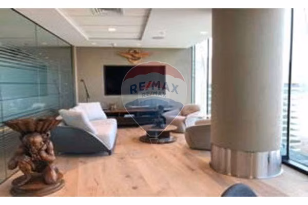 Hermosa oficina con leed gold en las condes