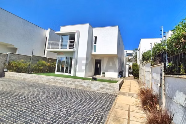 ¡se vende espectacular casa en concón! 