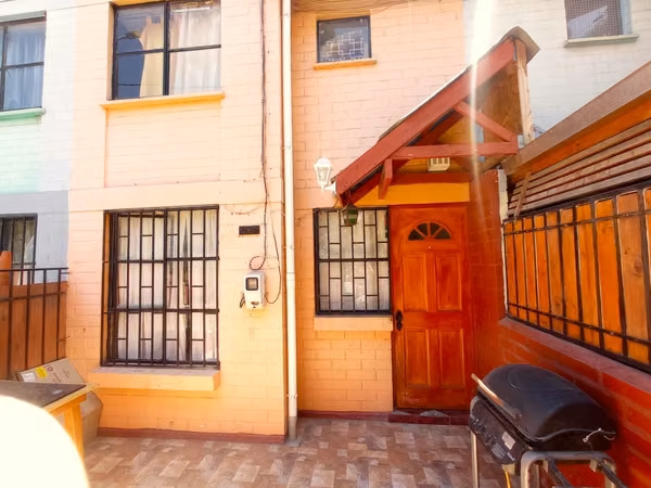 Casa en Arriendo, Av. Las Nieves Oriente, El Peñón