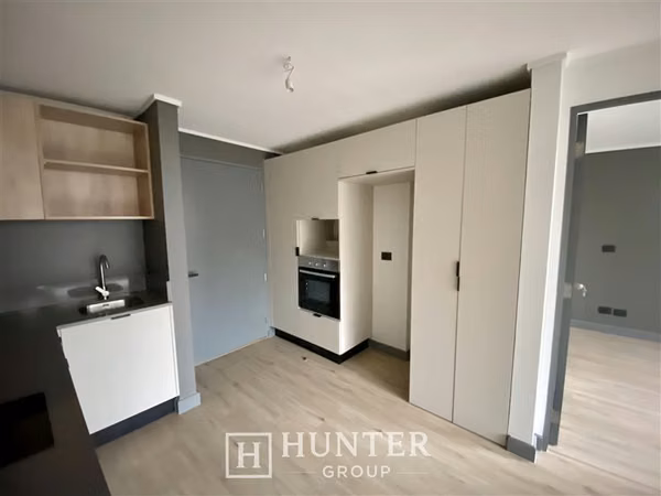 Arriendo Moderno Depto 1D1B Barrio Dieciocho Piscina Quincho