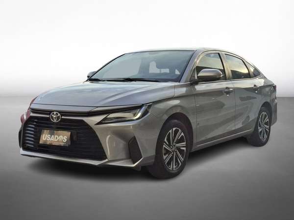 TOYOTA YARIS 2024