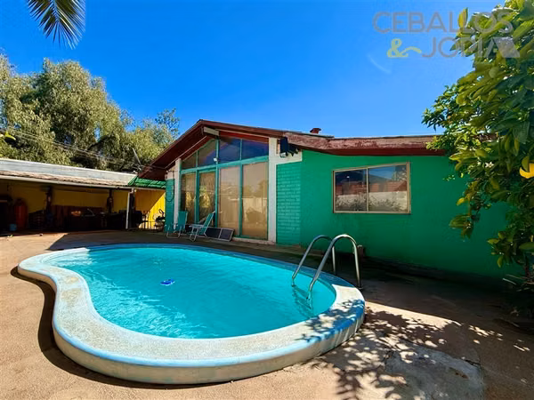 Casa en venta de 5 dorm. en Villa Alemana