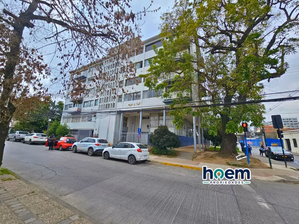 AMPLIO DEPARTAMENTO EN PLENO CENTRO DE TALCA, 3D + 2B + ESTACIONAMIENTO