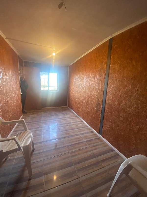 SE ARRIENDA CASA EN RODELILLO, CERRO BARÓN, VALPAR