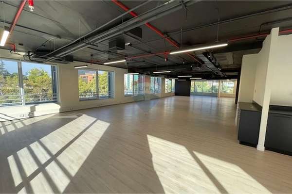 Arriendo varios pisos av vitacura