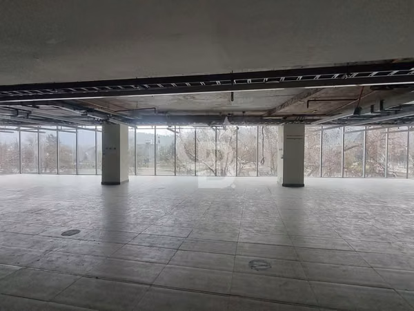 Oficina 550m2 en Costanera Andrés Bello