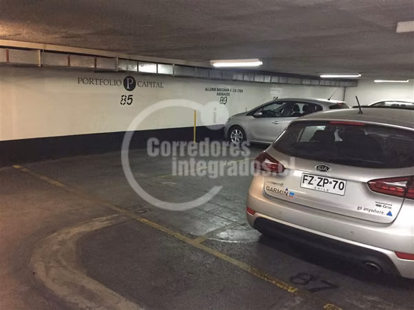 Estacionamiento en arriendo en Santiago