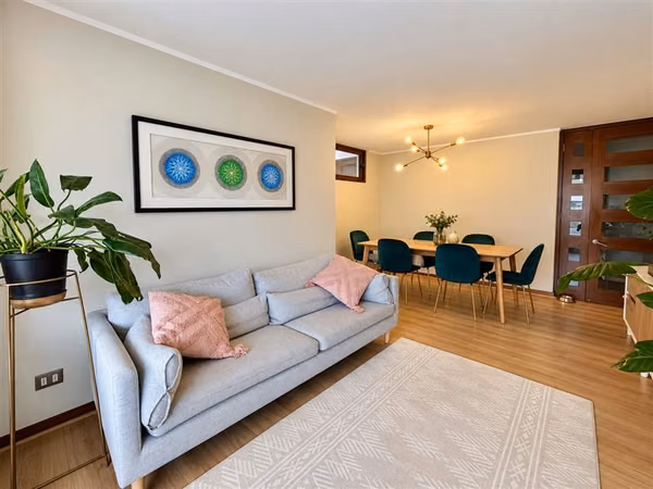 Departamento en venta de 3 dorm. en Lo Barnechea