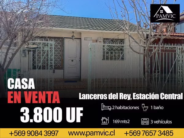 Casa En Venta En Lanceros Del Rey, Estación Central