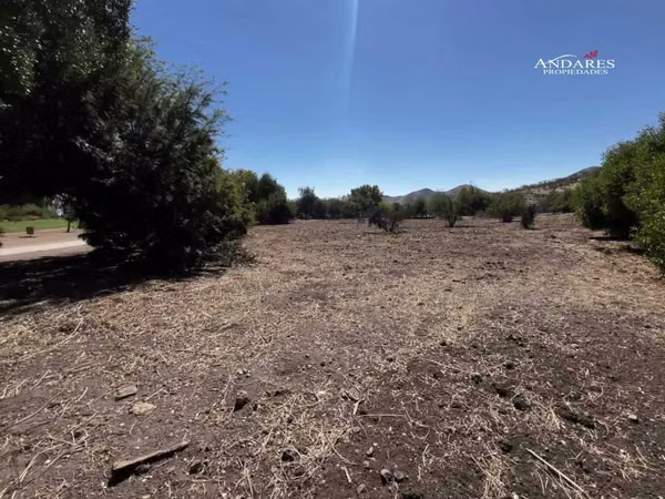 Terreno plano 6.433 m2 en comunidad cerrada (182149)