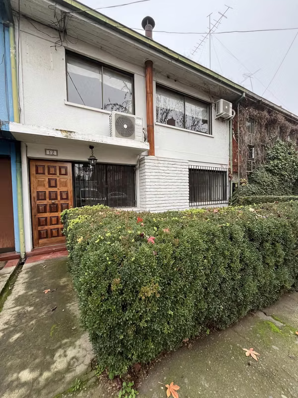 ARRIENDO CASA CENTRICA -SARA LAMOTHE LINARES VII REGIÓN