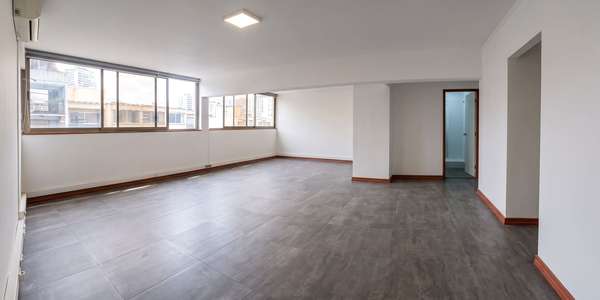 Destino Comercial y Habitacional en Manuel Montt/ 84 m2