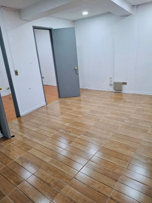 Espacio Amplio y Luminoso para Tu Empresa (182447)