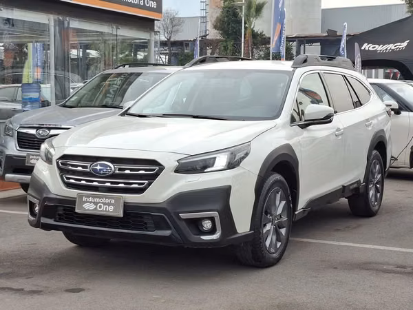 SUBARU OUTBACK 2025