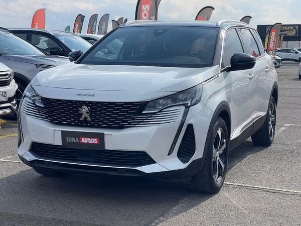 PEUGEOT 5008 2023