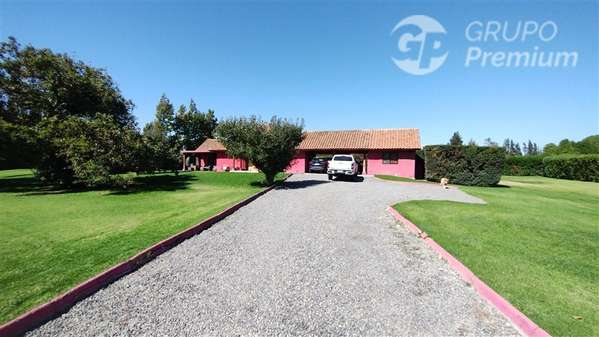 Parcela en Isla de Maipo- Construido182 m2 y Terreno 5011 m2