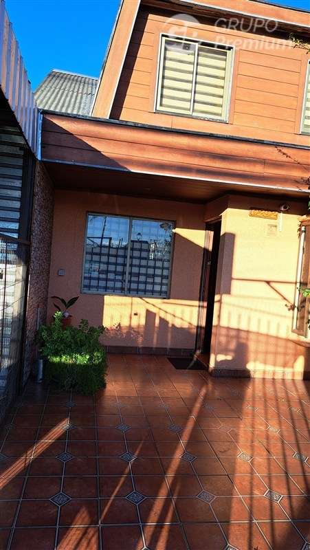 Casa con local comercial en venta . Los Angeles Bio-Bio