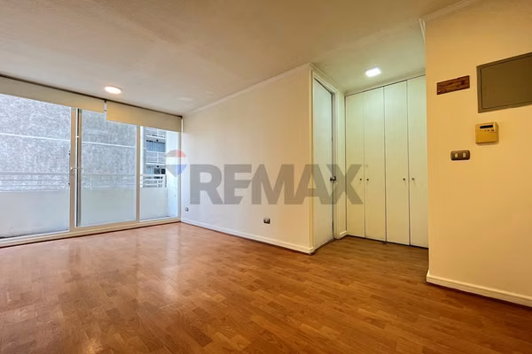 Arriendo 3d+2b+escritorio. san isidro/santa isabel