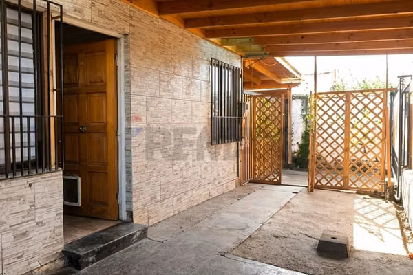 Casa en venta - plaza de puente alto