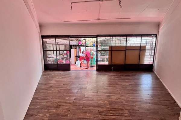 Arriendo, 22 m2 calle asuncion.