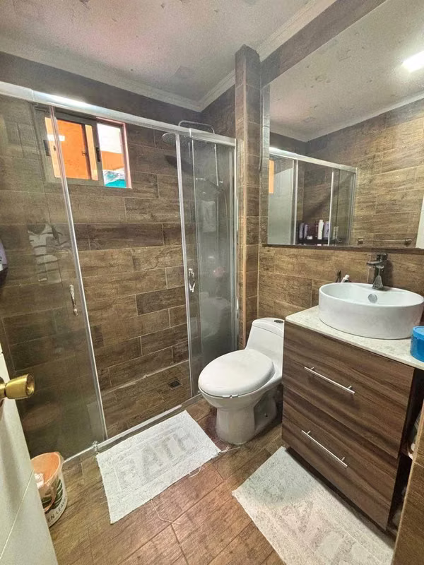Vendo casa + actividad comercial (182560)