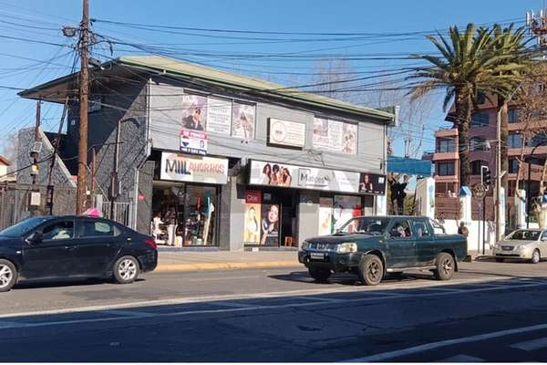Villa alemana edificio comercial 3 locales y casa