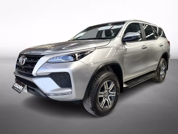 TOYOTA FORTUNER 2025