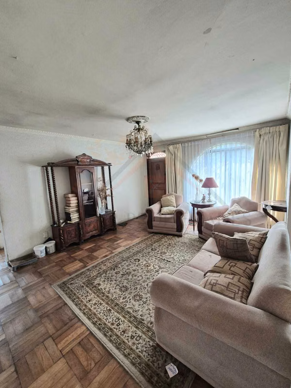 AMPLIO TERRENO CON CASA (182735)