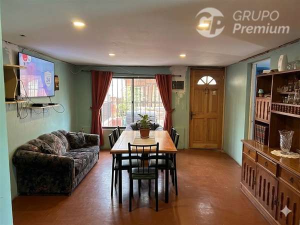 Casa en venta de 4 dorm. en Viña del Mar