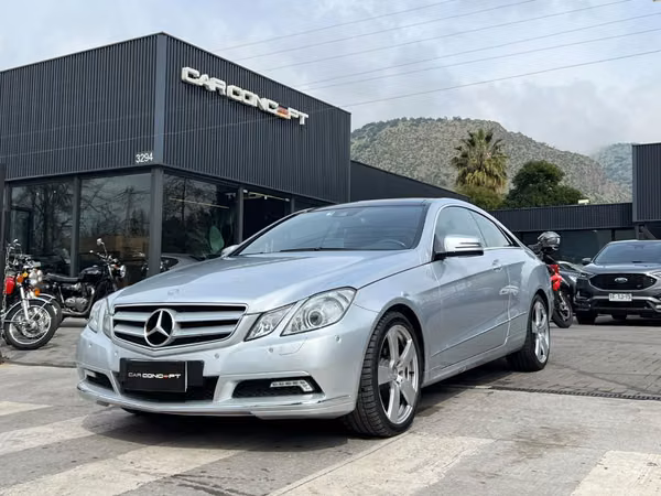 MERCEDES-BENZ E500 COUPE 2011