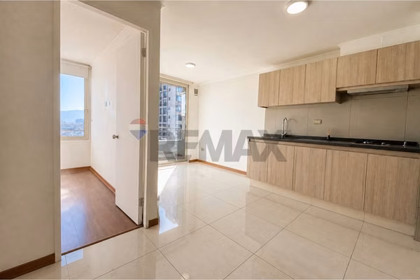 Se vende 1d+1b, metro santa ana