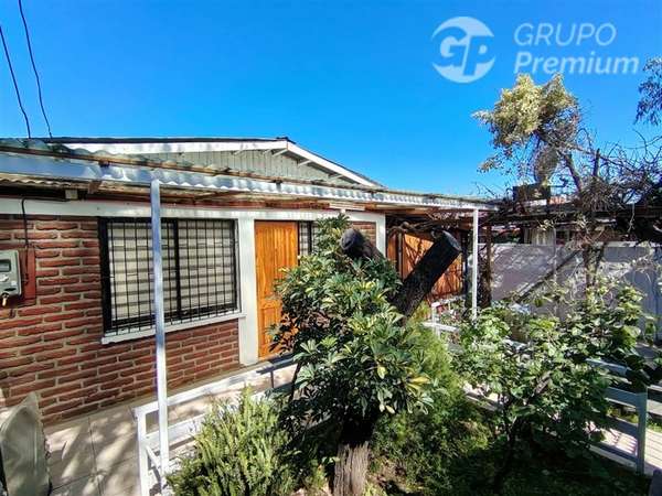 Venta Casa en Peñalolén 5 dormitorios 2 baños 209 m2