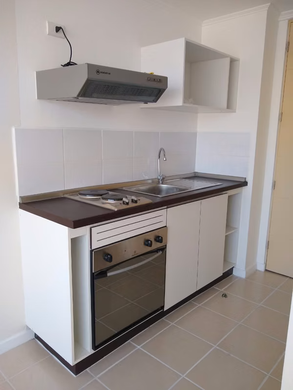 Cómodo Home Estudio a pasos del Metro San Alberto Hurtado, Estación Central