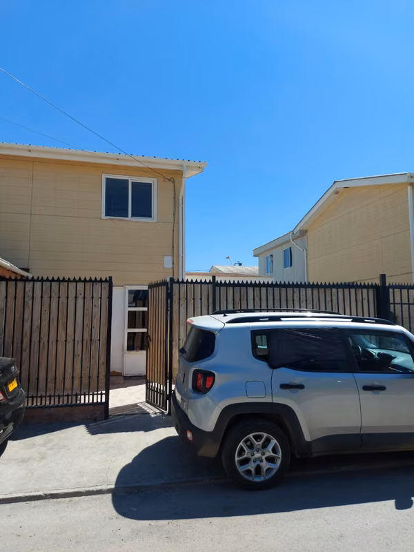 Casa 2D+2B+ Estacionamiento, Corretaje y primer mes gratis   , Buin
