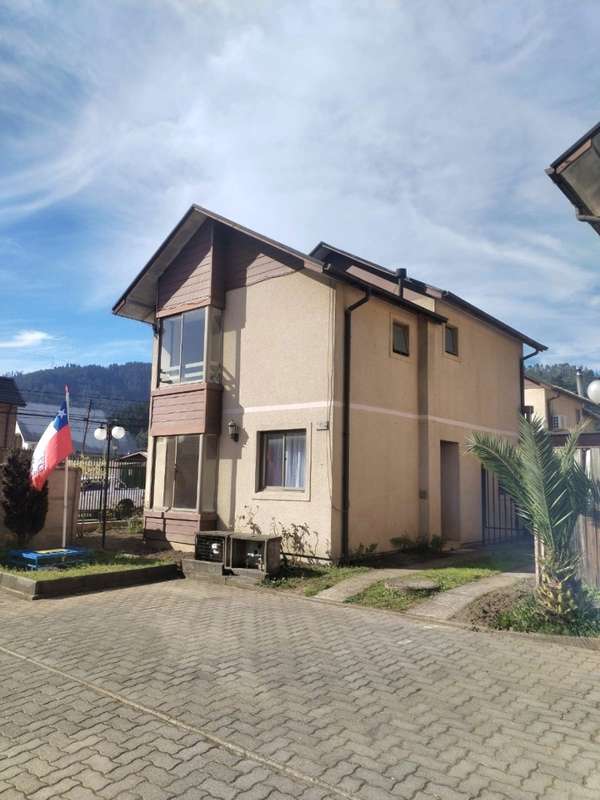 Vendo casa con 4 dormitorios en Chiguayante.