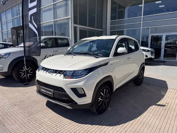 MAHINDRA KUV100 1.2