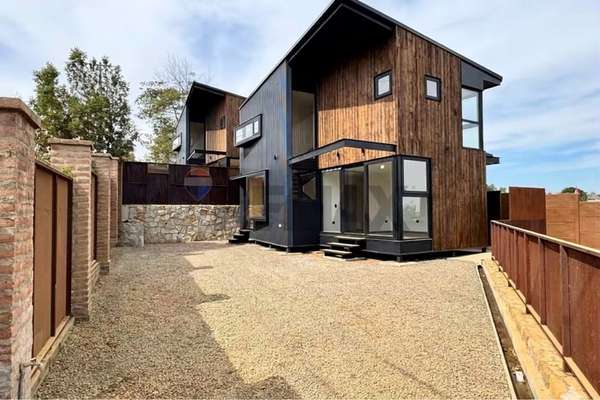 Casa a estrenar en arriendo – los pinos de reñaca