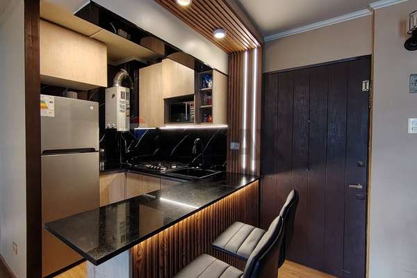 Amplio departamento 3d con terraza en l