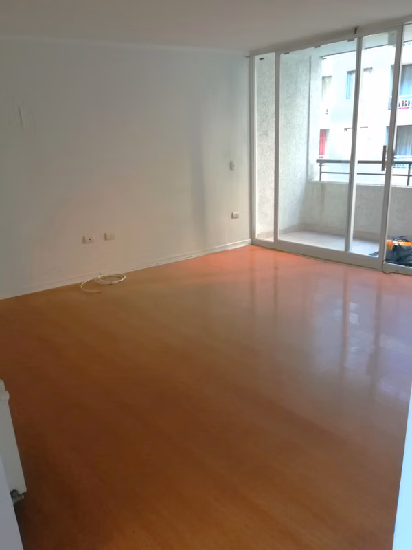 Arriendo Dos Dormitorios Estacionamiento Jofre 70