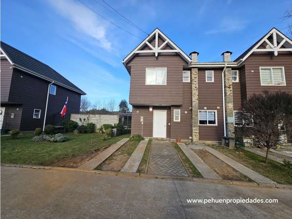 Casa en arriendo 3D3B Cond Collico Valdivia