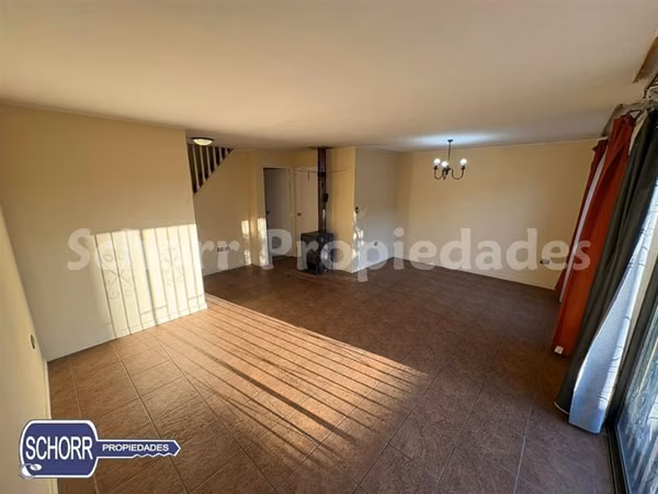 Casa en venta de 3 dorm. en Parque Residencial Rastras Talca