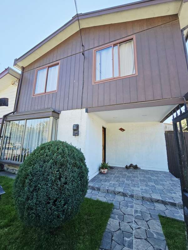 ¡INCREÍBLE CASA REMODELADA EN HUALPÉN!