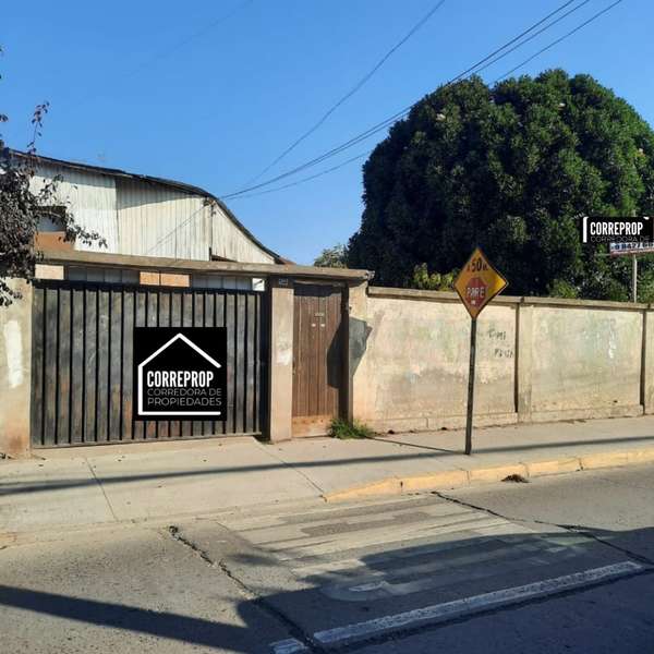 Terreno 1078m2 a 2 cuadras de Plaza de Melipilla