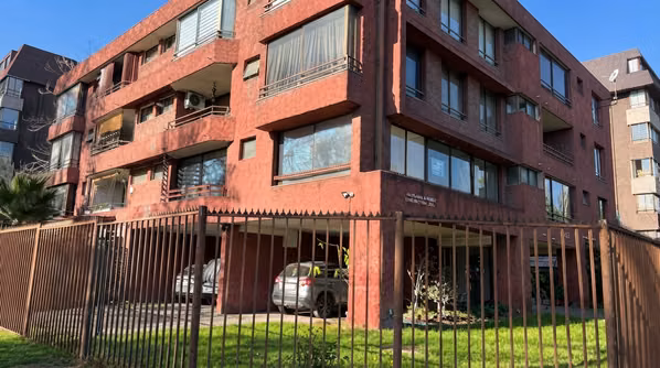 Venta depto para remodelar Ñuñoa, estacionamiento y bodega, se aceptan ofertas contado