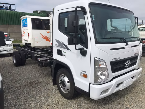 HYUNDAI EX9 FULL 4X2 MT E5