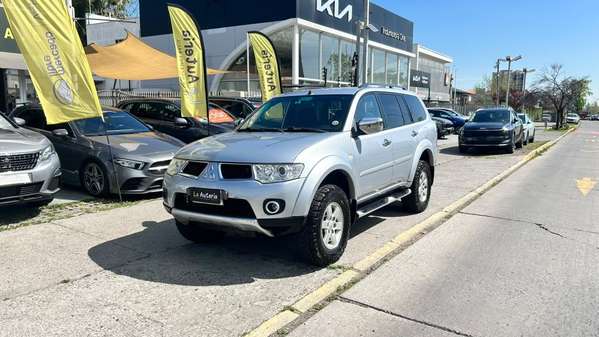 Mitsubishi Montero Sport G2 4x4 2.5 AUT (2012)
