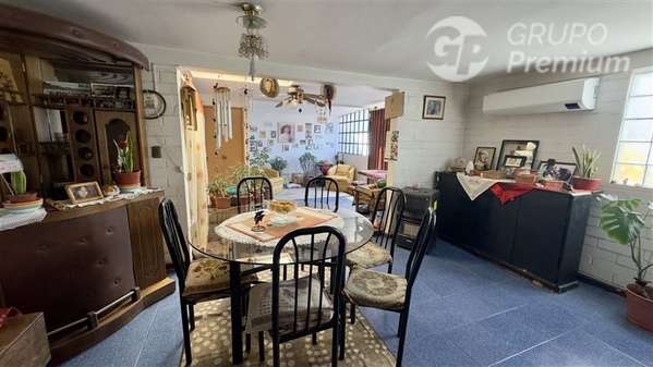 Casa en venta de 4D-2B en La Florida