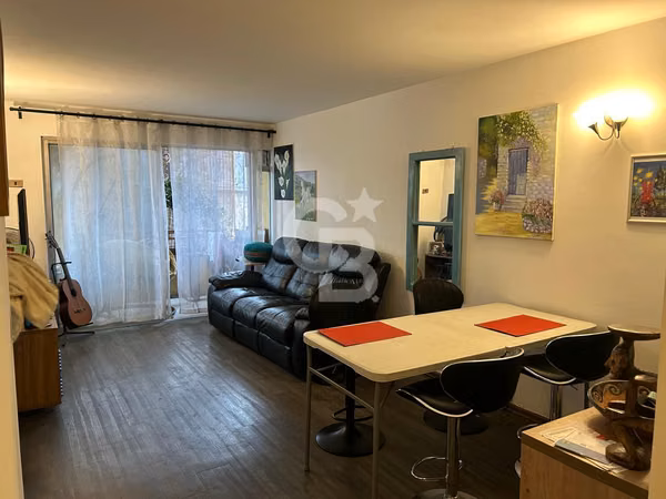 Departamento con cómodos espacios 2D y 2B